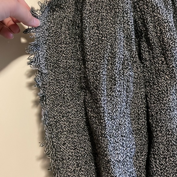 Gray & black infinity scarf, open to all offers! - Picture 3 of 5